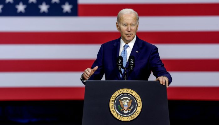 02 Joe Biden Lead