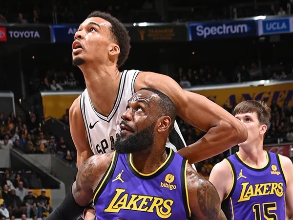 lebron-james-yakin-wembanyama-tak-miliki-batas-untuk-berkembang