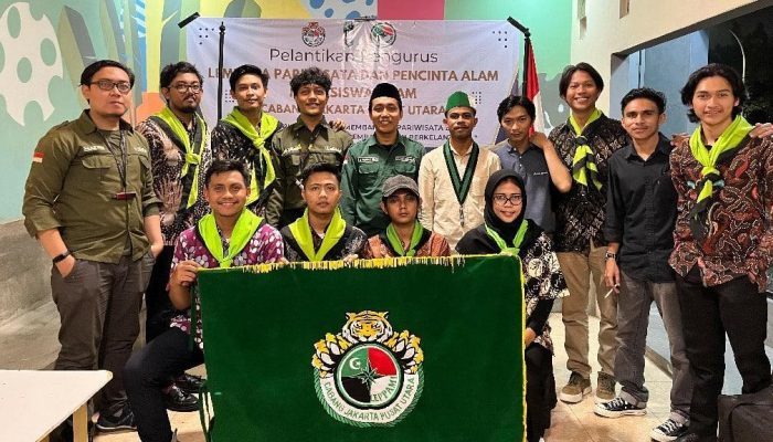 ternyata-di-hmi-ada-pecinta-alam,-pengurusnya-barusan-dilantik