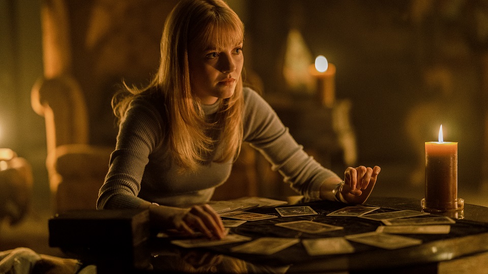Review Film Tarot, Berpacu Melawan Takdir Kutukan