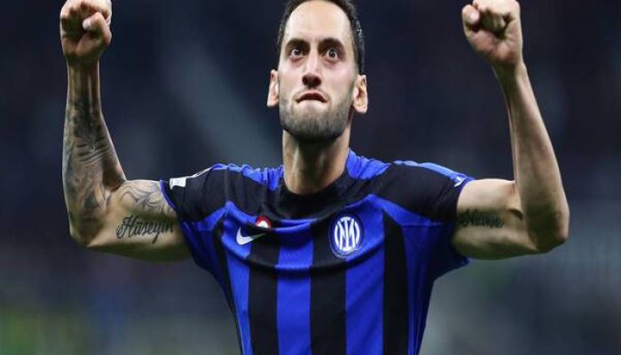 inter-mulai-risih-dengan-pendekatan-bayern-muenchen-kepada-calhanoglu