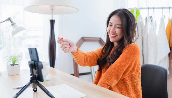 loker-jogja-bulan-juni-terbuka-untuk-fresh-graduate,-simak-syaratnya!