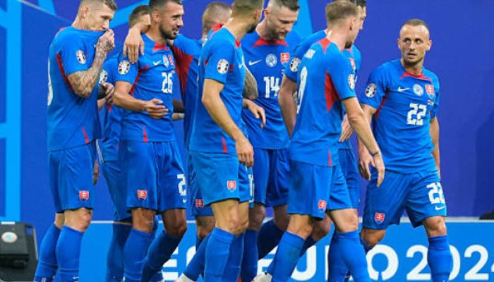 main-terbuka-jadi-strategi-timnas-slovakia-untuk-hadapi-timnas-rumania