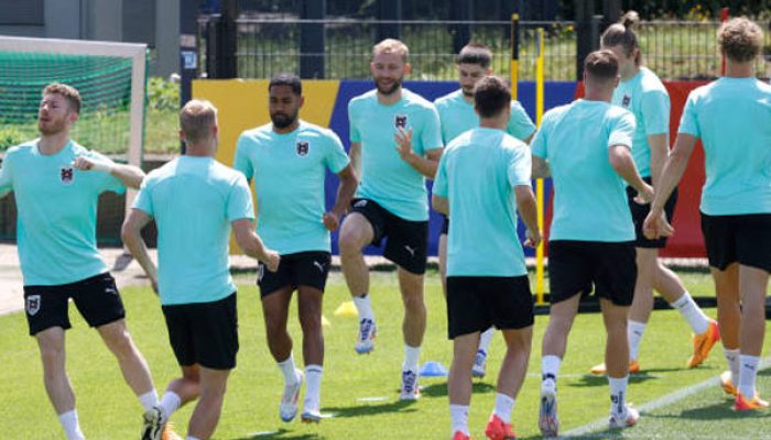 jelang-berlaga-di-16-besar,-empat-pemain-timnas-austria-absen-dalam-latihan