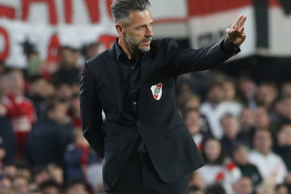 rekor-buruk,-martin-demichelis-mundur-dari-kursi-pelatih-river-plate