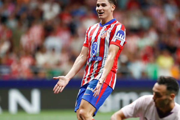 diego-simeone-minta-waktu-julian-alvarez-beradaptasi-di-atletico-madrid