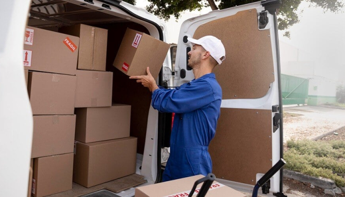 cara-antisipasi-keadaan-darurat-saat-antar-barang-ke-luar-kota