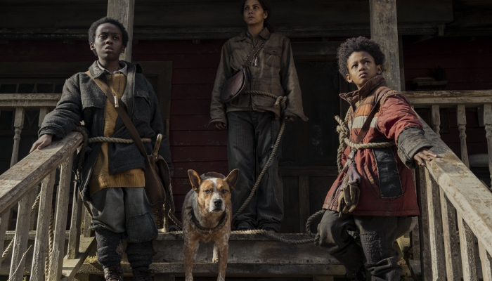 review-film-never-let-go,-teror-keluarga-yang-terikat