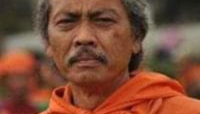 mantan-ketua-dema-itb-yang-menjadi-penunggu-gunung-kareumbi.