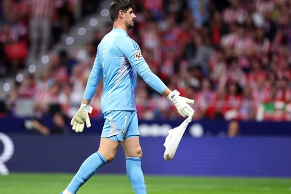 thibaut-courtois-berpeluang-tampil-lawan-celta-vigo