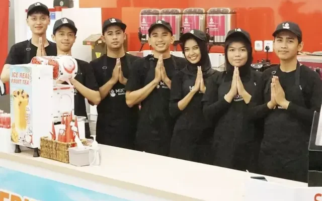 gaji-karyawan-mixue,-lengkap-dengan-tunjangannya