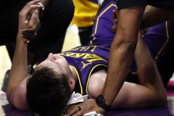 austin-reaves-akan-absen-saat-bermain-lawan-timberwolves