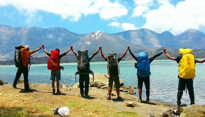 mendaki-gunung-tetap-kuat?-berikut-5-amazing-tipsnya