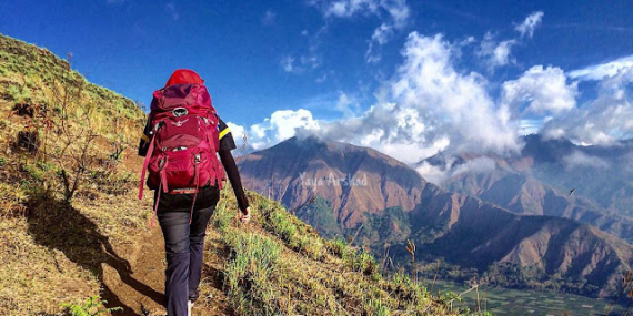 Mendaki Bukit Pergasingan, Amazing Bukit di Sembalun Lombok