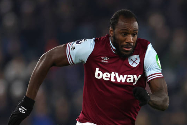 kecelakaan-mobil,-west-ham-united-konfirmasi-cedera-parah-michail-antonio