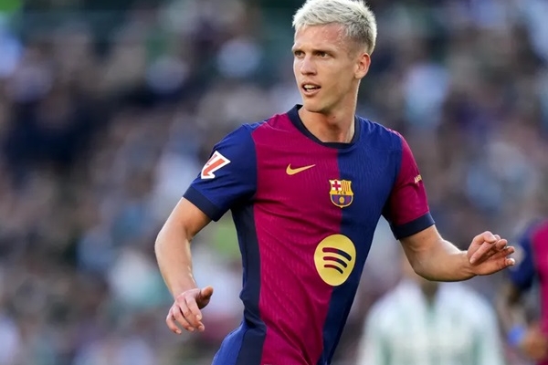 barcelona-prioritaskan-mendaftarkan-dani-olmo-dan-pau-victor