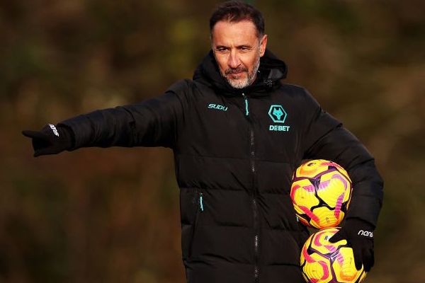 pujian-vitor-pereira-bagi-ange-postecoglou:-dia-manajer-top!