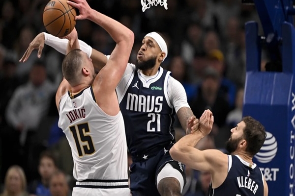 nuggets-bangkit-dari-ketinggalan-untuk-pecundangi-mavericks