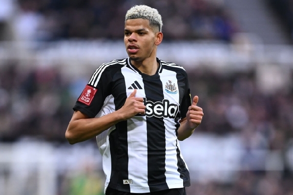 will-osula-buka-rekening-gol-di-newcastle,-eddie-howe-mengaku-puas