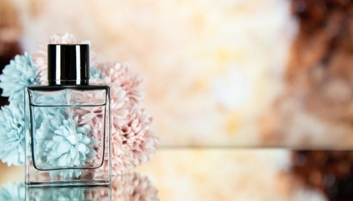 8-tips-memulai-bisnis-parfum-untuk-pemula,-untungnya-“wangi”-banget!