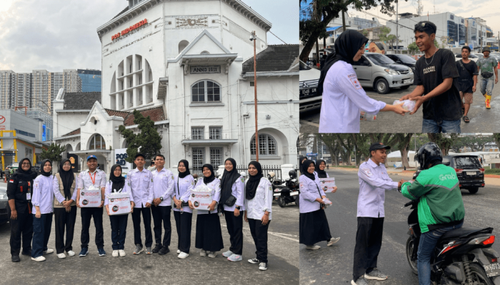 ujudkan-kepedulian,-ksr-pmi-unit-markas-kota-medan-bagikan-100-paket-takjil-ke-masyarakat