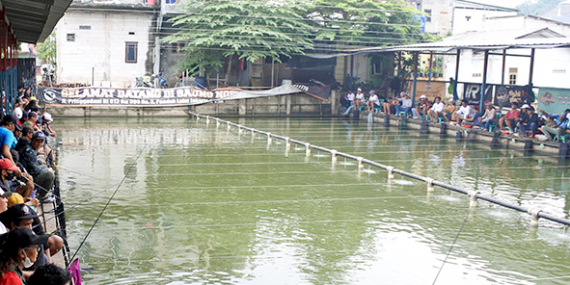 Bulan Ramadhan, Pemancingan Tetap Buka & Ramai Didatangi Pemancing
