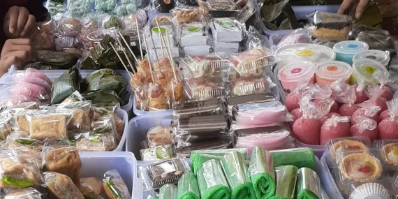 “War Takjil”, Fenomena Tahunan di Bulan Ramadhan