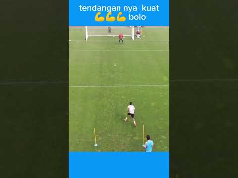 Latihan finishing pemain timnas Indonesia jelang lawan Arab Saudi kualifikasi Piala dunia 2026