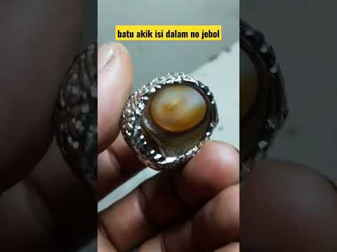 batu akik uniq isi dalam no jebol #batuakik #batu #batumulia #batuakikpacitan #viral #batupermata
