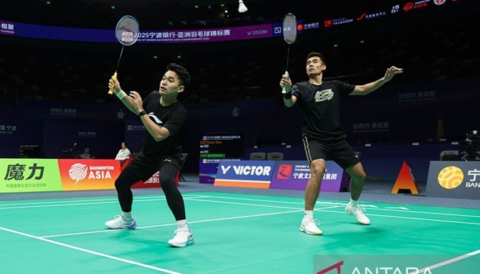 leo/bagas-melaju-ke-semifinal-kejuaraan-bulu-tangkis-asia-2025