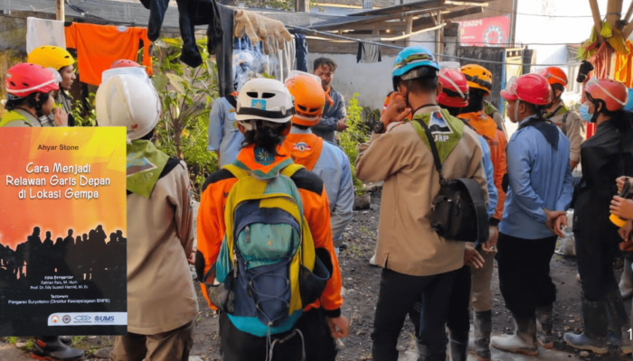 10.-manajemen-dan-struktur-posko-kemanusiaan