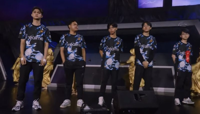 rrq-hoshi-runner-up-esl-mobile-masters-2025