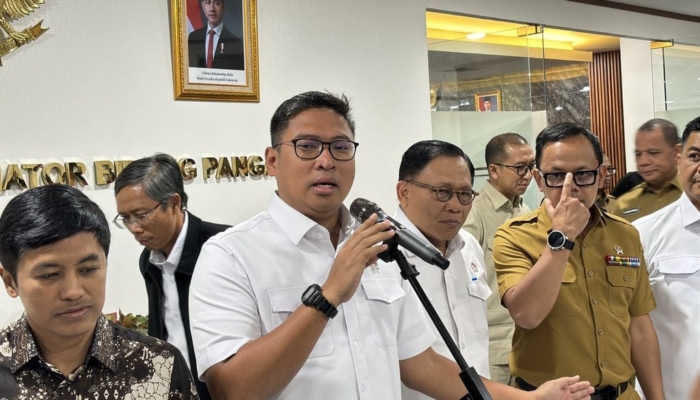wamentan-klaim-ada-masalah-komunikasi-soal-tanah-pertanian