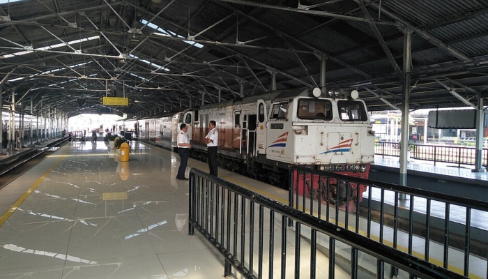 menengok-bangunan-stasiun-ka-pangandaran,-primadona-wisatawan-era-80-an-yang-kini-terbengkalai