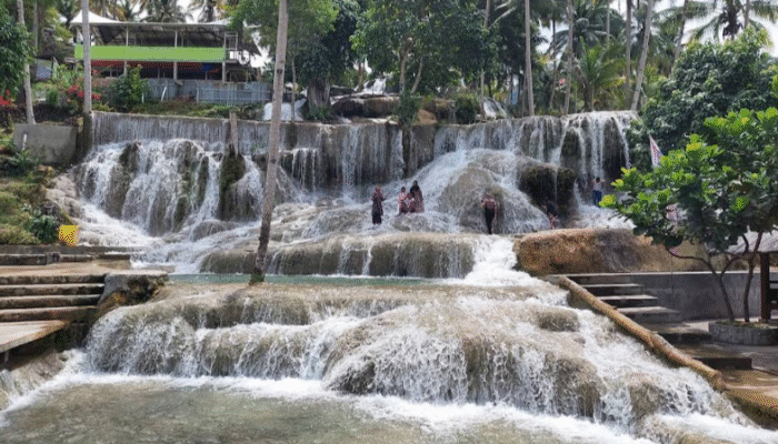 terkesima-memandang-air-terjun-aek-sijorni,-menemukan-keindahan-di-alam-tapanuli-selatan
