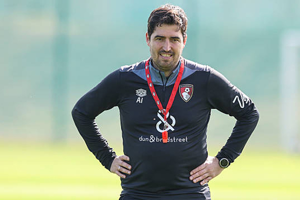 jadi-target-spurs,-bournemouth-yakin-bisa-pertahankan-andoni-iraola