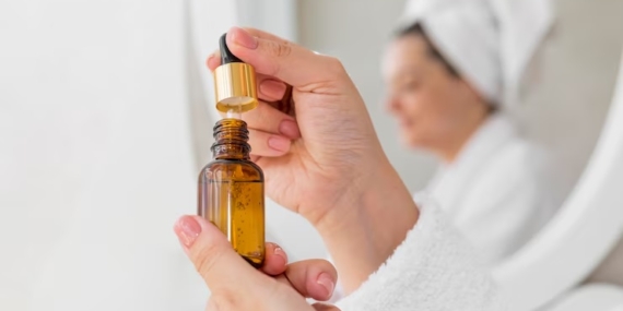 Ini 4 Minyak Esensial yang Aman Untuk Kulit Sensitif