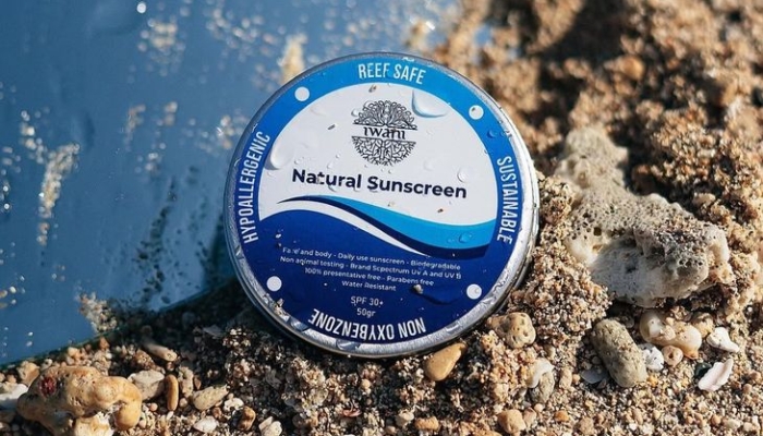 cerita-iwin-insani:-kembangkan-sunscreen-ramah-terumbu-karang-untuk-selamatkan-laut