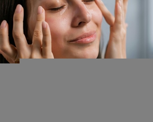 6-tips-merawat-kantung-mata-yang-gelap-agar-terlihat-segar