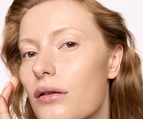 4-skin-tint-ramah-kulit-berjerawat-yang-harus-kamu-coba!