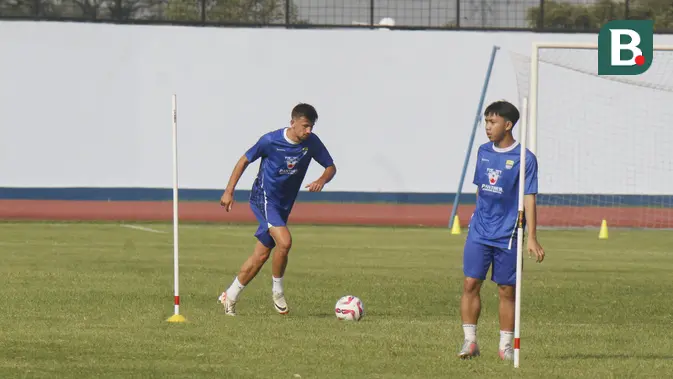mateo-kocijan:-persib-adalah-biru,-bandung-adalah-biru,-indonesia-adalah-biru