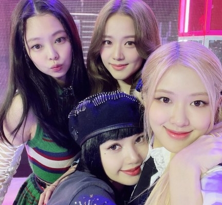 blackpink-umumkan-comeback-dan-tur-dunia-2025:-siap-siap!