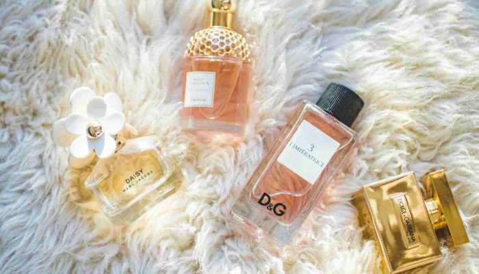sebelum-membeli,-kenali-6-perbedaan-parfum-edp-dan-edt!