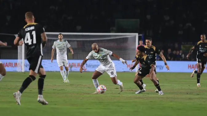 sebelum-arungi-liga-1-2025-/-2026,-persib-gelar-tc-di-thailand