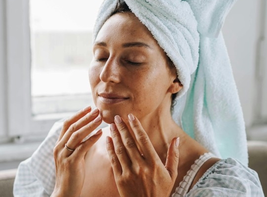 tips-memilih-face-oil-agar-kulit-tetap-sehat