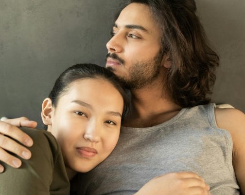 romantis!-ini-5-manfaat-sering-berpelukan-dengan-pasangan