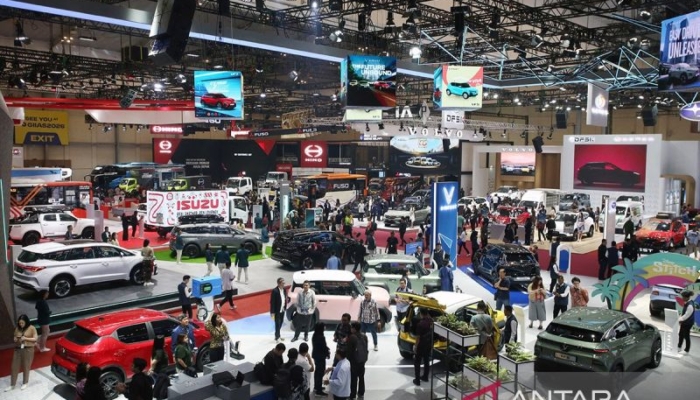 8-tips-jitu-pilih-mobil-idaman-di-pameran-otomotif-giias-2025