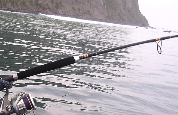 membaca-tanda-alam-saat-mancing-di-laut-yang-harus-diketahui