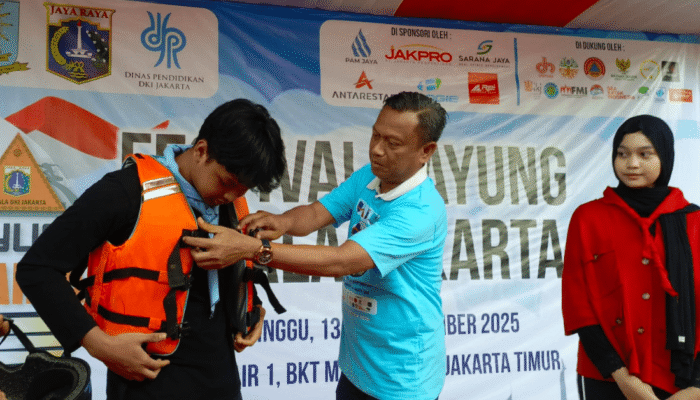 wali-kota-jakarta-timur-buka-festival-dayung-sispala-jakarta-2025-mewakili-gubernur-dki