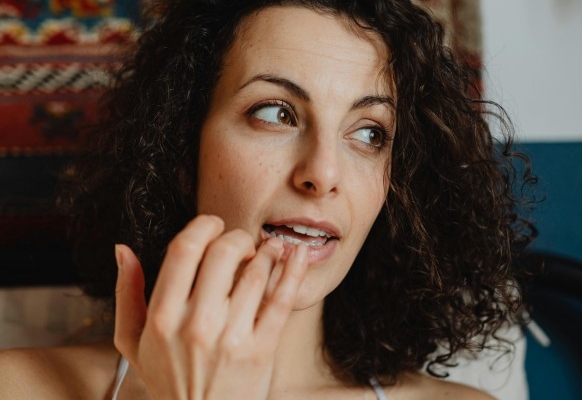 perbedaan-lip-serum-dan-lip-balm-yang-wajib-kamu-tahu